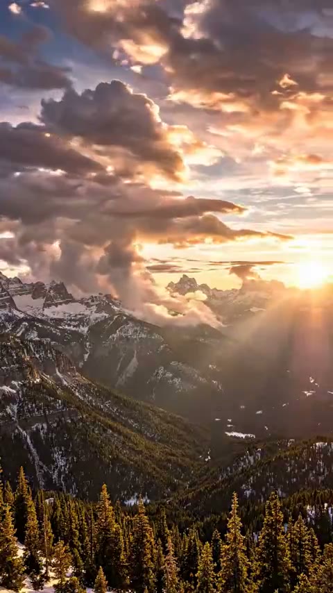 Mountain Timelapse